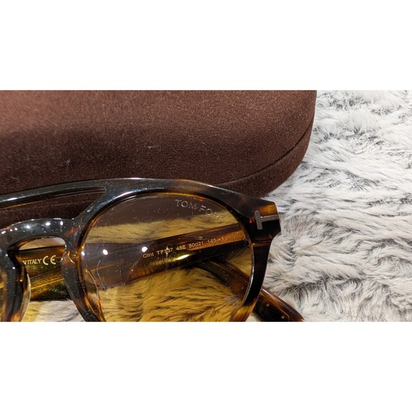 TOM FORD Tortoise Clint Sunglasses -TF537 Yellow Lens Unisex W/ Case & Box -23 - Picture 3 of 8